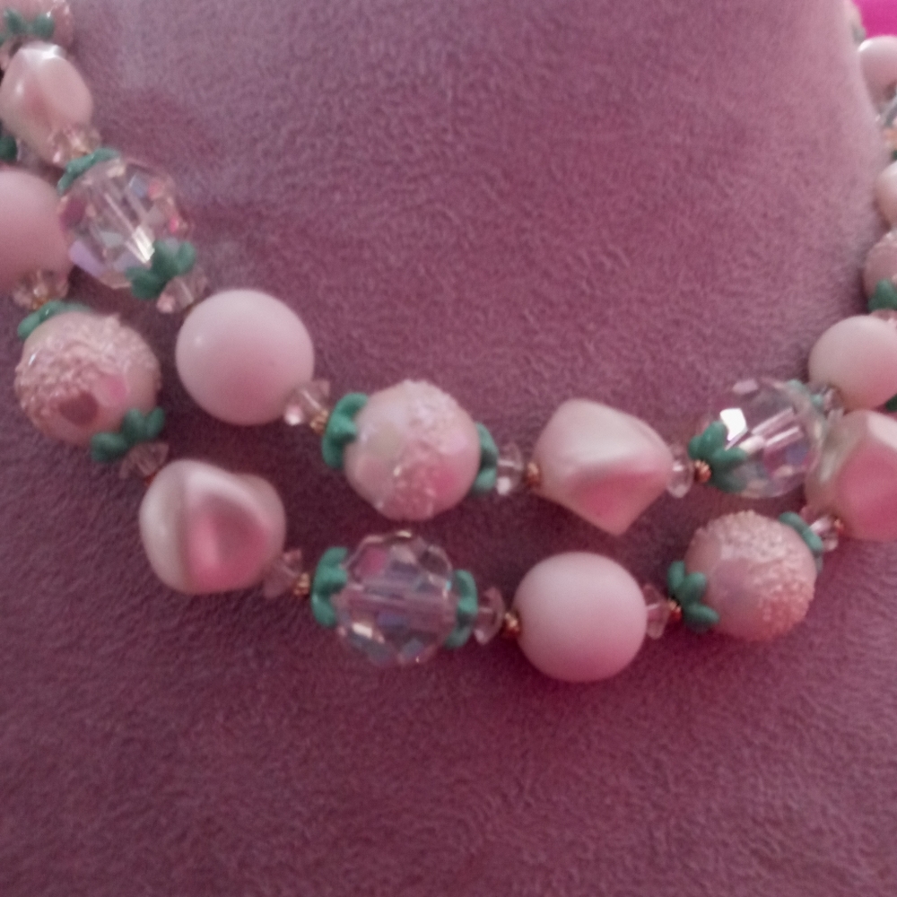 Nwt Vendome necklace